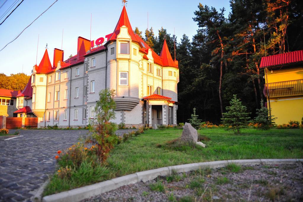Oazis-M Hotel Babin Exterior foto